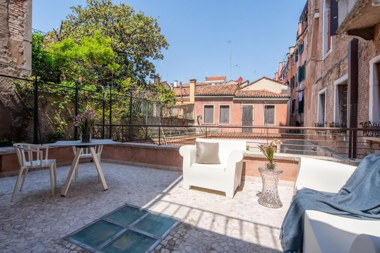 Apartment Palace Canal View By Wonderful Italy Venice